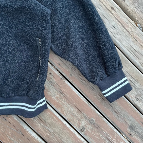 Vintage Disney Tigger Fleece Quarter-zip - Picture 3 of 5